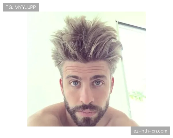 杰拉德·皮克的衣橱看一眼就绝望了，鞋子比我家好几个月工资还值钱